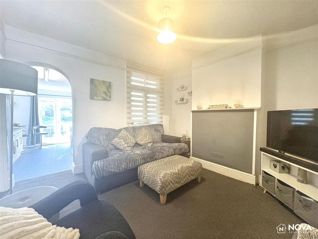 Property photo 3 of 15 Img_0045.Jpg