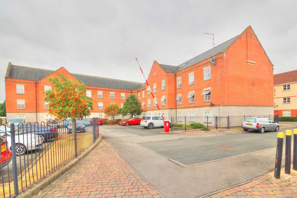 Property photo 1 of 10