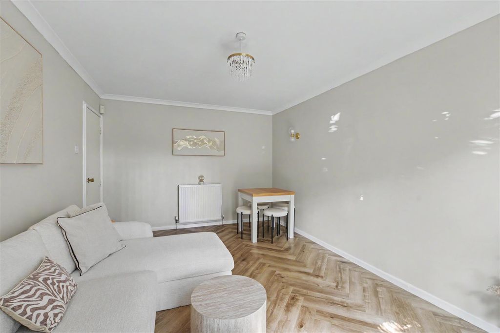 Additional image 6 of 2 bed maisonette for saleLenton Manor, Nottingham NG7