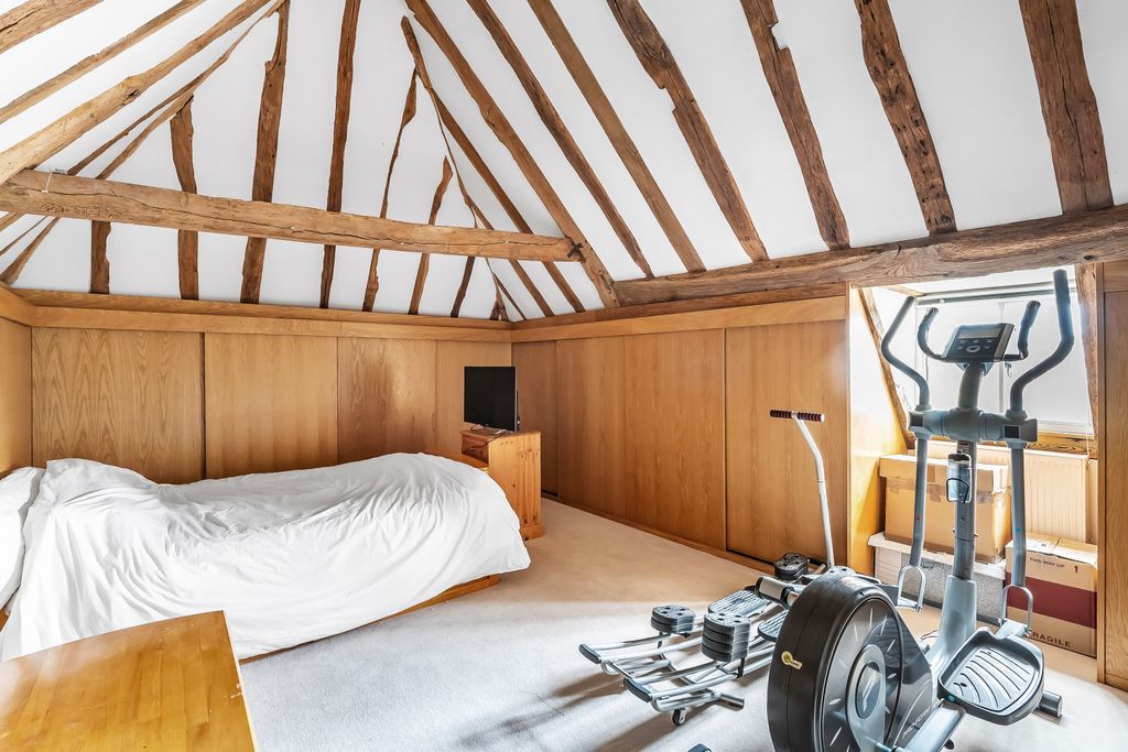 Additional image 13 of 4 bed semi-detached house for saleNewchapel Road, Lingfield, Surrey RH7