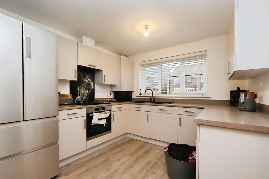 Property photo 2 of 15 320Fd95A-Dscf1661 20Medium 20 28002 29.Jpeg