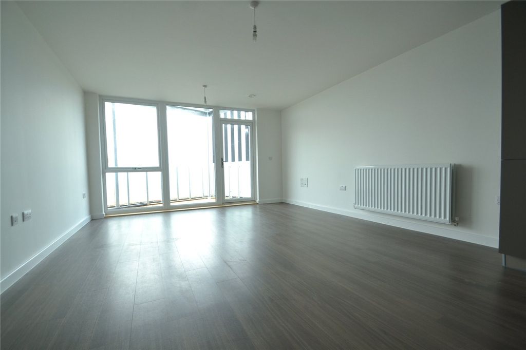 Property photo 2 of 12 Picture No. 01