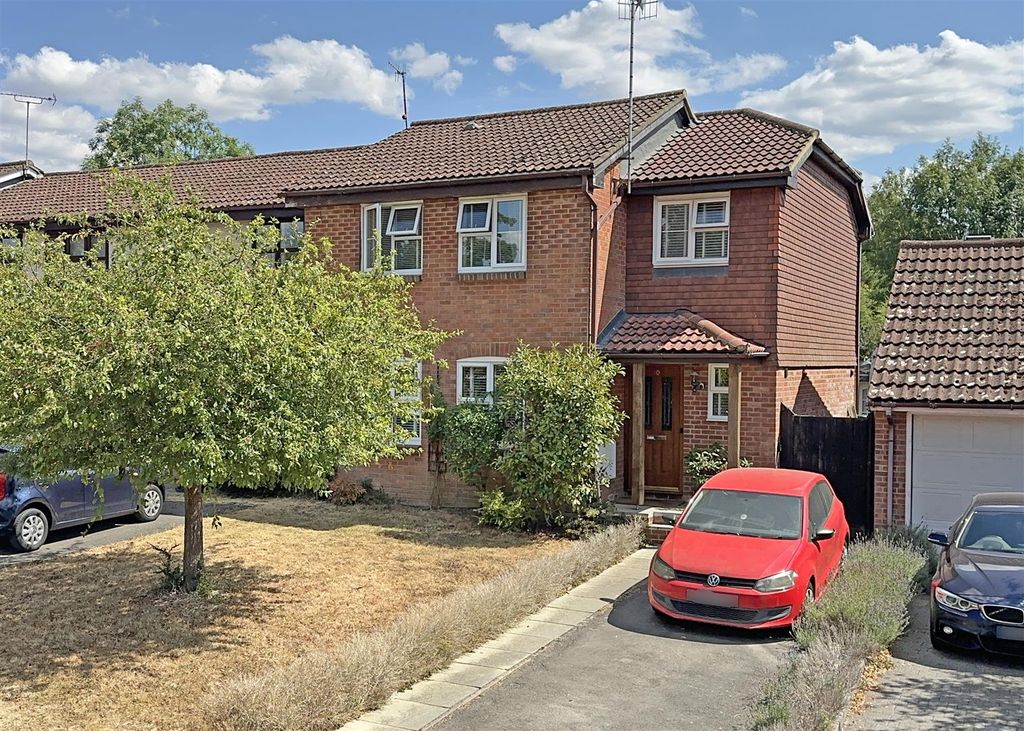 Property photo 1 of 25