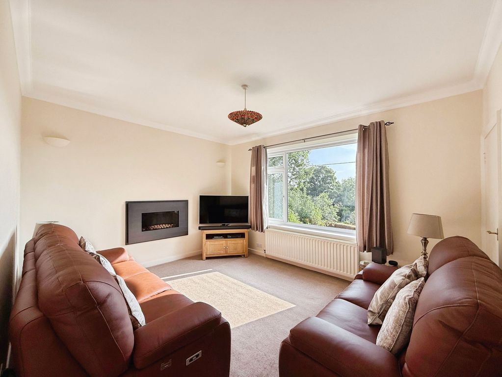 Property photo 3 of 29
