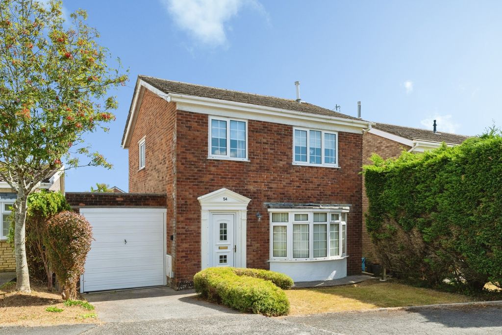 Property photo 1 of 16 Pbox-Img.Jpg