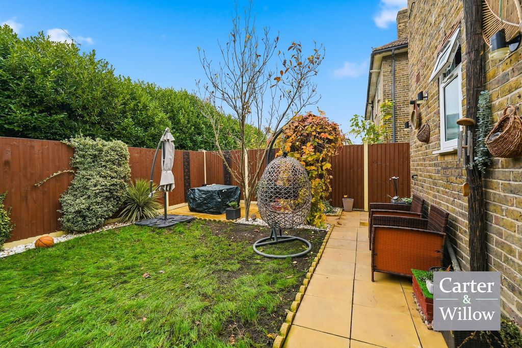 Property photo 3 of 14