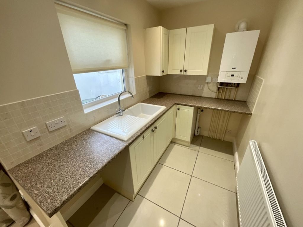 Property photo 2 of 13 F64B2CE8-998F-4168-8F8E-F9E2Bfeb58C8