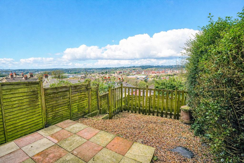 Property photo 2 of 20 143c0967-5483-4A51-Bb79-158076E76Fd4.Png