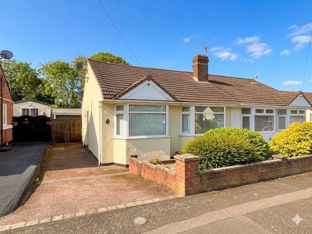 Property photo 1 of 12