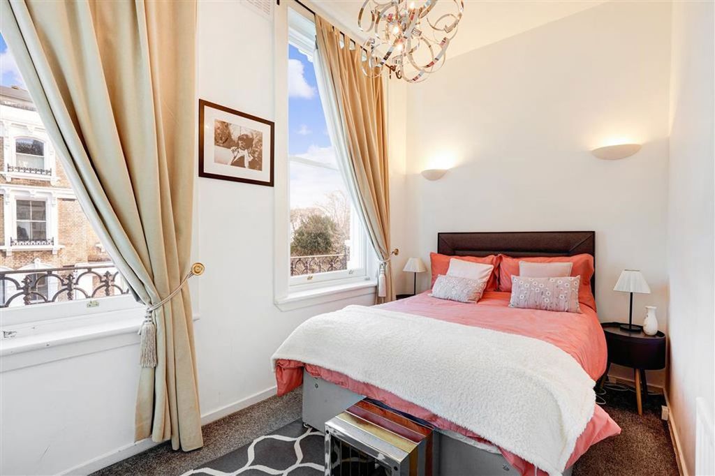 Property photo 3 of 5