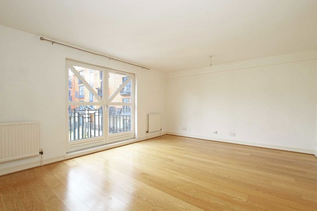 Property photo 2 of 5