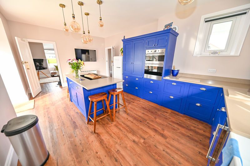 Property photo 2 of 18 Photo 16