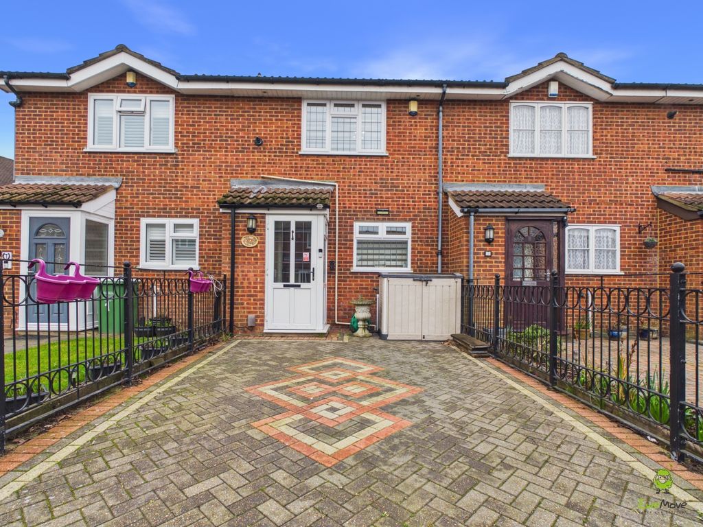 Property photo 3 of 17 Presented By Clinton At Ewemove Bexleyheath And Da