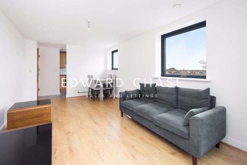 Property photo 3 of 14 Photo 16