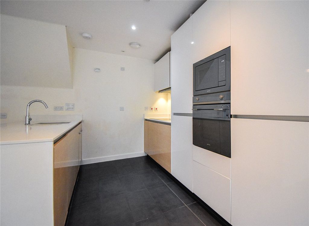 Property photo 3 of 22 Picture No. 07