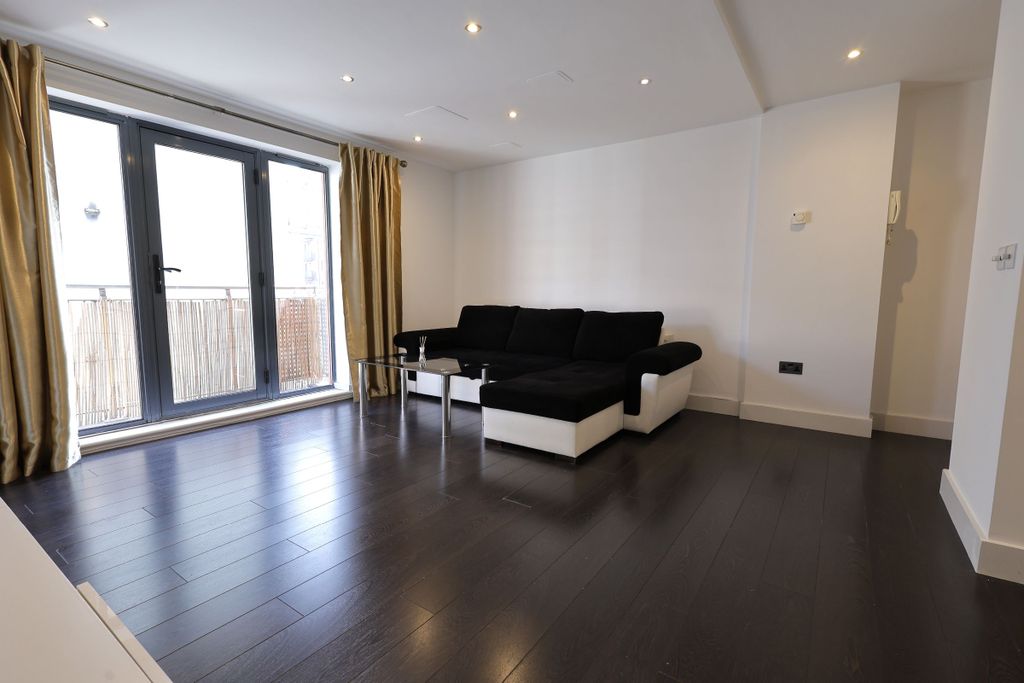Property photo 1 of 10