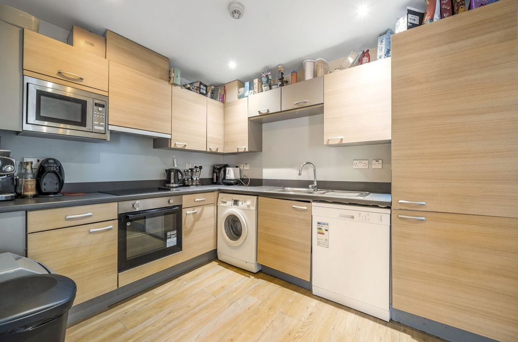 Property photo 3 of 15