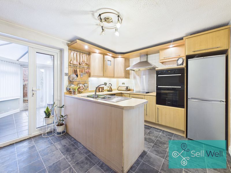 Property photo 3 of 21 Kitchen/Diner