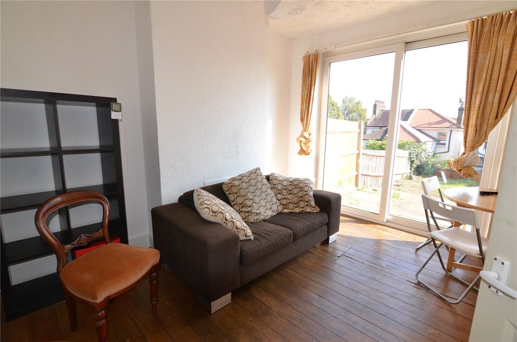 Property photo 2 of 10 Picture No. 08