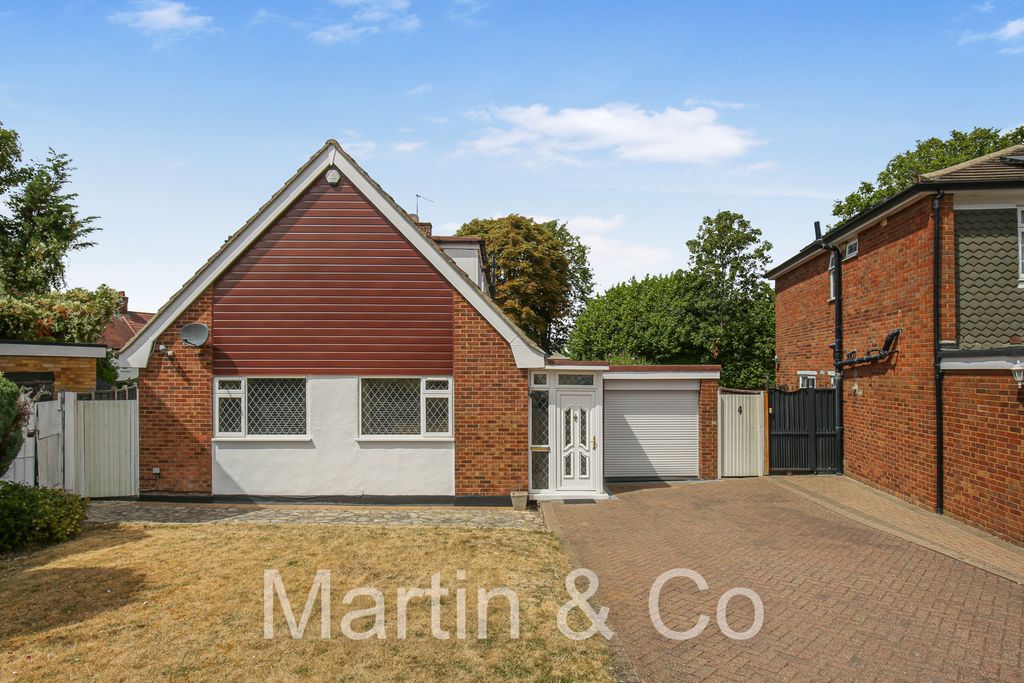 Property photo 2 of 32 1748330964 - 4 Haling Park Gardens, Cr2 - 29