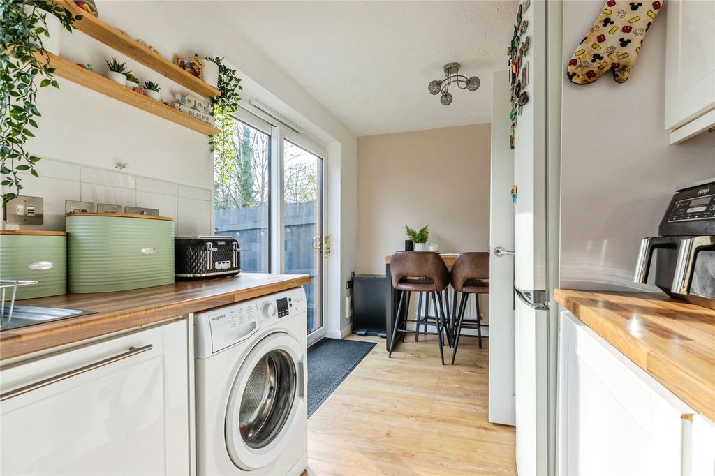 Property photo 3 of 20 Picture No. 26