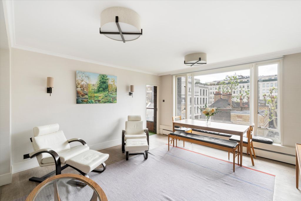 Property photo 2 of 26 Image