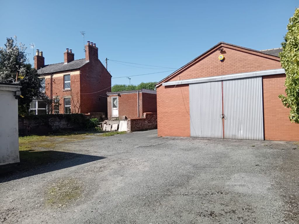 Property photo 2 of 4