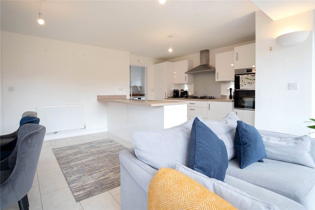 Property photo 3 of 19 Picture No. 03