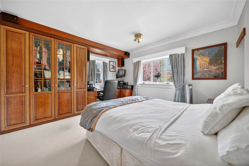 Additional image 9 of 6 bed detached house for saleKushgar, Acacia Park Crescent, Bradford BD10