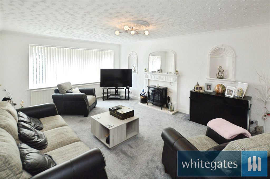 Property photo 3 of 33 Picture No. 16