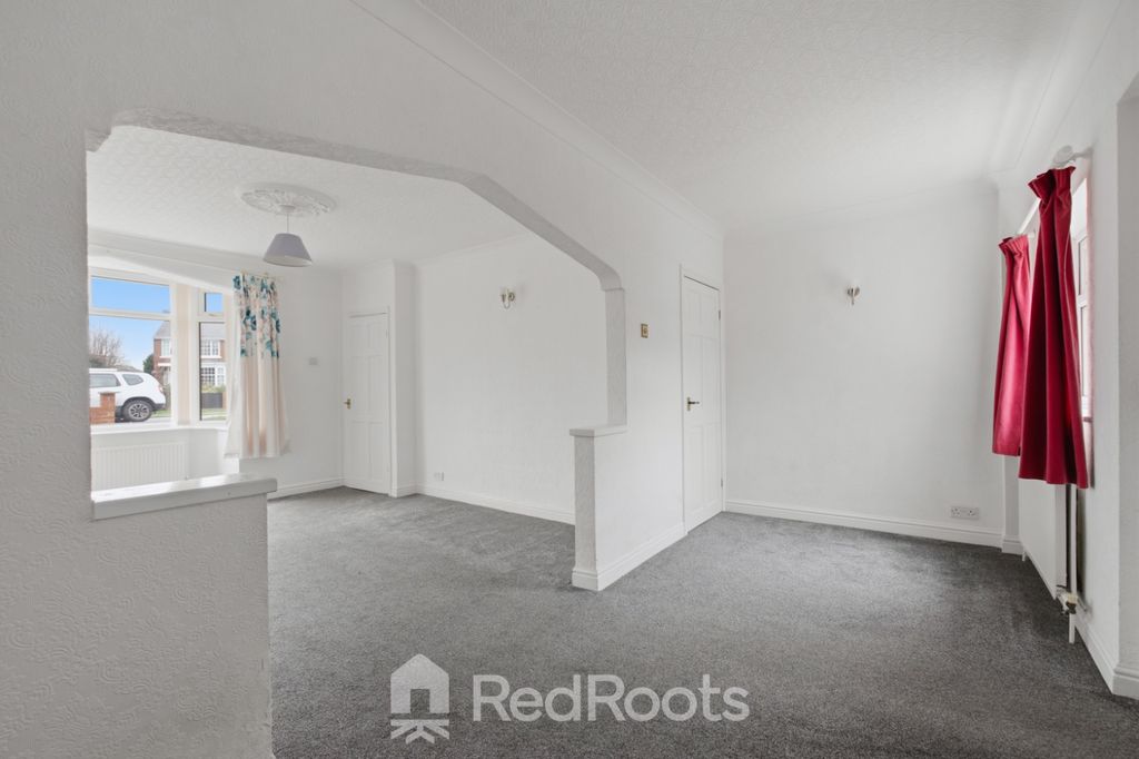 Property photo 3 of 20 4961055