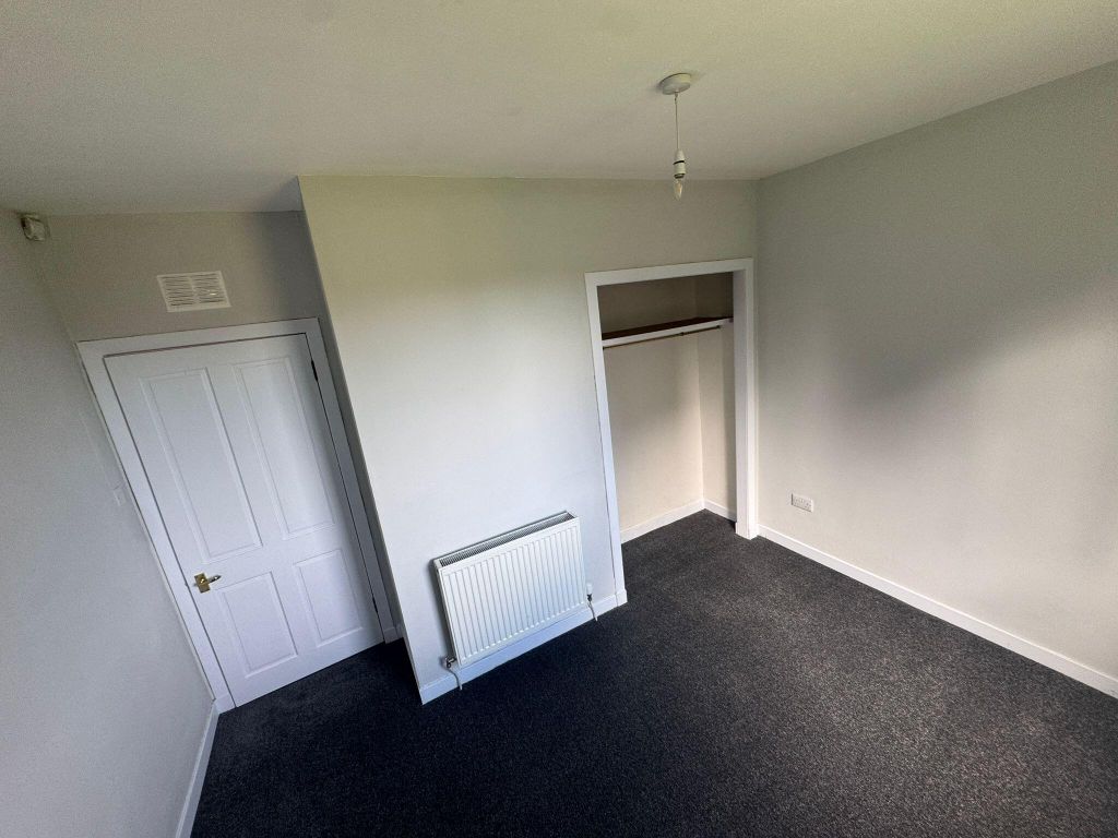 Property photo 3 of 27