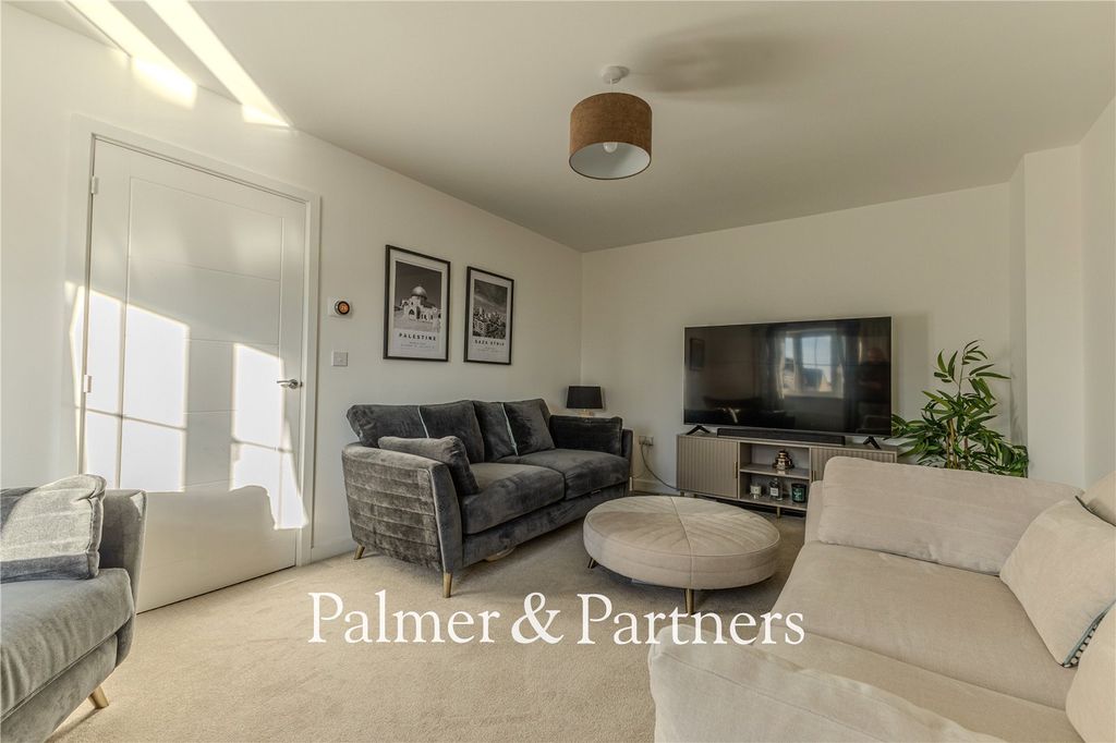 Property photo 2 of 26 Picture No. 04