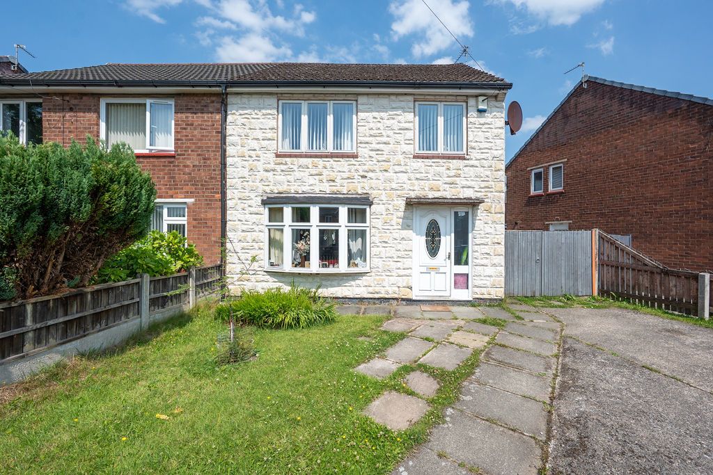 Property photo 1 of 13 Grasmere Avenue