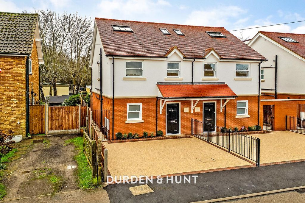 Property photo 1 of 32 Brickfield-47.1.Jpg