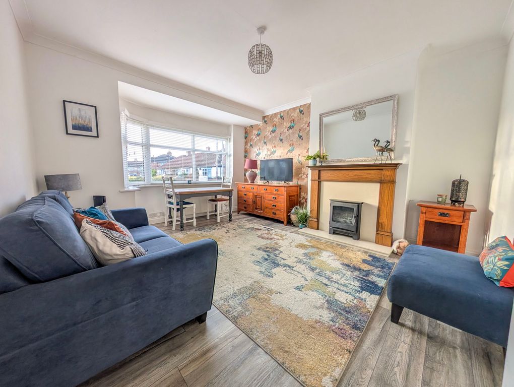 Property photo 3 of 15