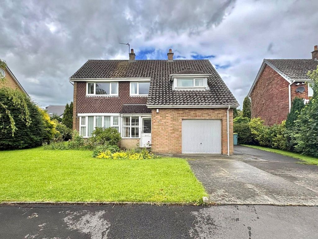 Property photo 1 of 17 Picture No. 01