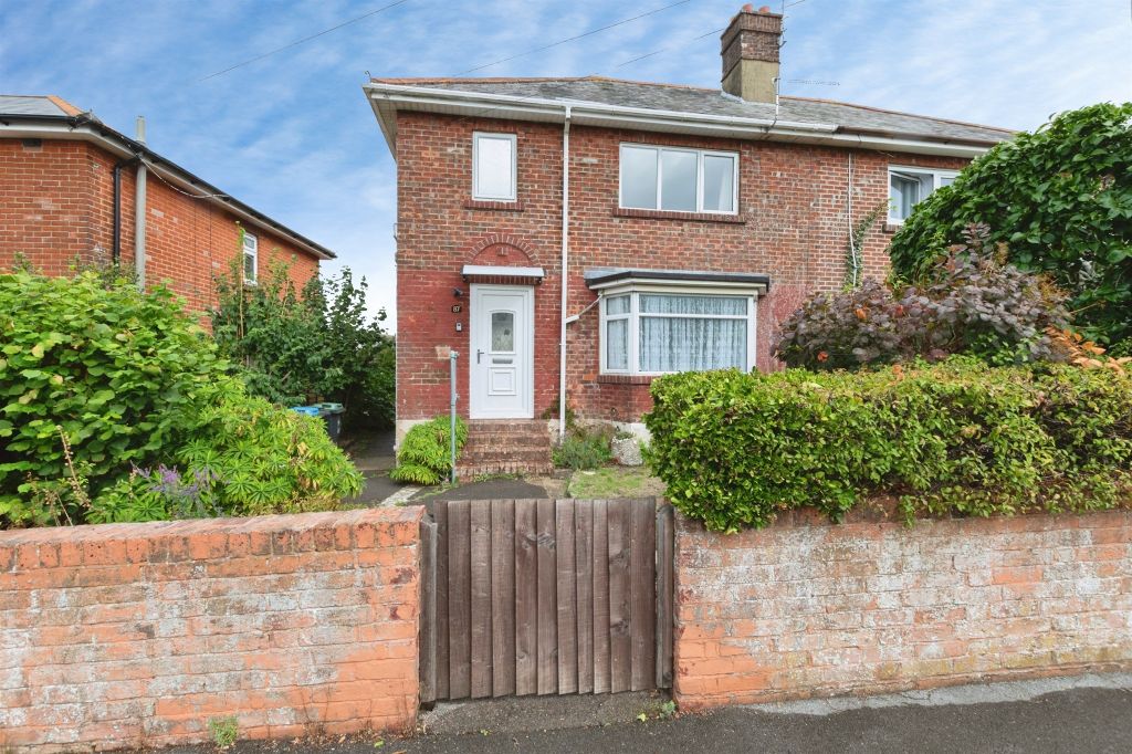 Property photo 2 of 22
