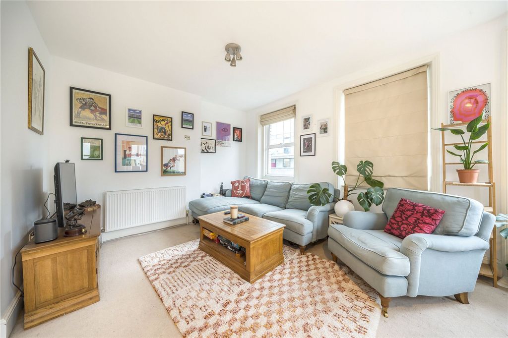 Property photo 2 of 8 Picture No. 06