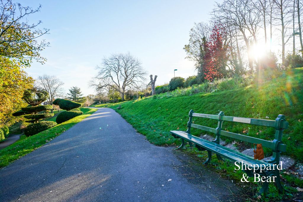 Additional image 19 of 2 bed flat for saleBeach Road, Penarth CF64