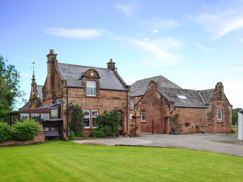 Property photo 1 of 67