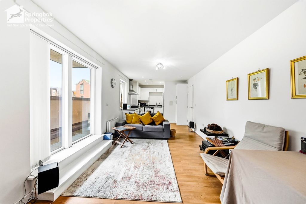 Property photo 2 of 13 Image 2