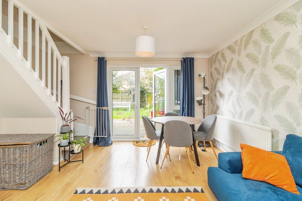 Property photo 3 of 12 Lounge/Dining Room