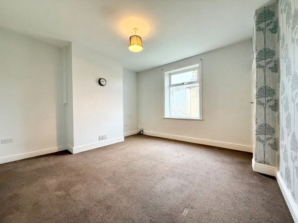 Property photo 3 of 9 Picture No. 37