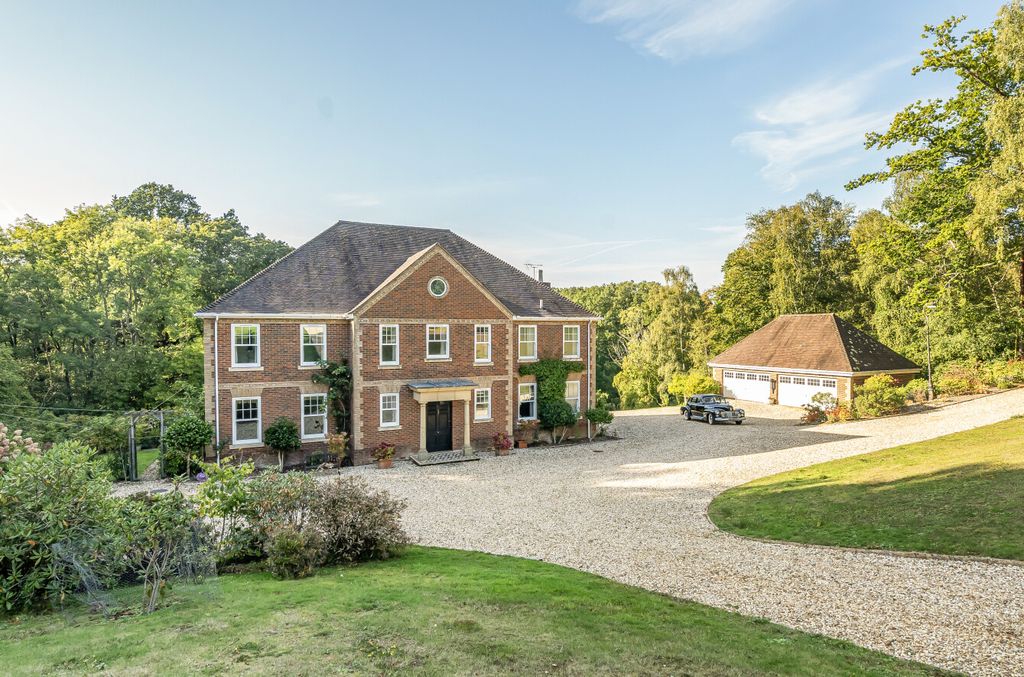 Property photo 3 of 29