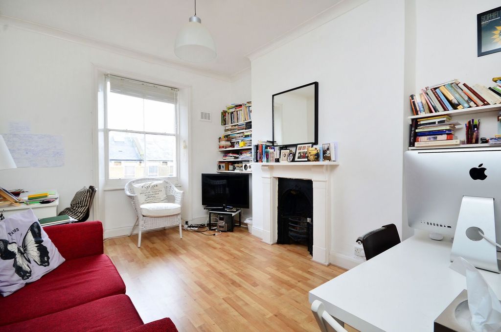 Property photo 2 of 7