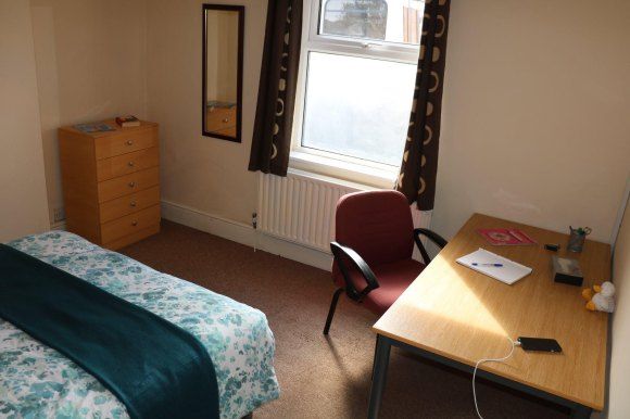 Property photo 2 of 8 9025348.Jpg