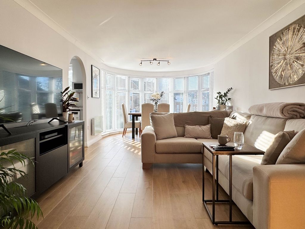 Property photo 3 of 19 m