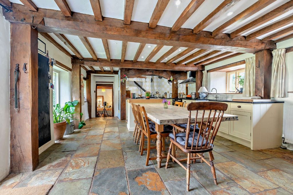 Property photo 3 of 31 Dining Room