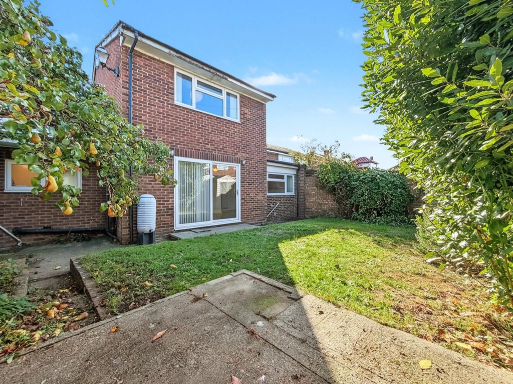 Property photo 2 of 25 Picture No. 26